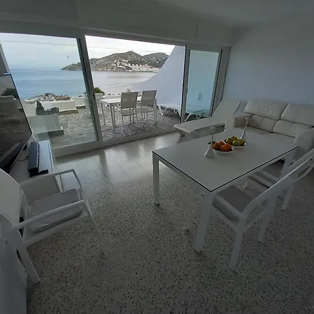 Carpe Diem Port De La Selva Apartment *